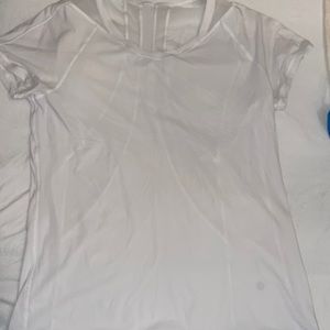 Lululemon short sleeve athletic top